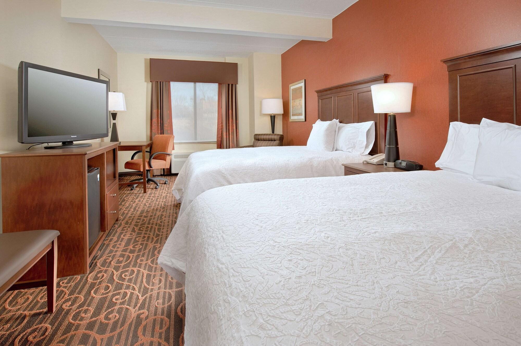 Hampton Inn Хаверхилл Экстерьер фото